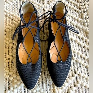 Lace-up ballerina flats in black suede python print